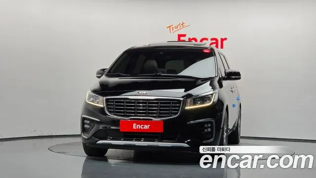 Kia Carnival 2018 thumb 3