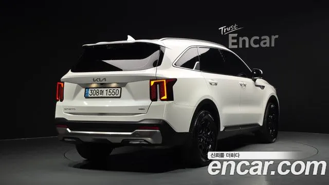 Kia Sorento 2023 thumb 2