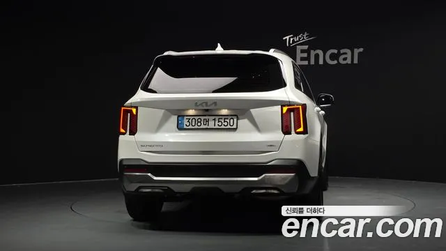 Kia Sorento 2023 thumb 4