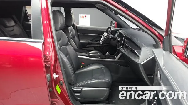 KG_Mobility_Ssangyong Torres 2022 thumb 11