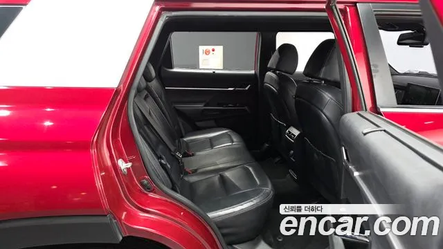KG_Mobility_Ssangyong Torres 2022 thumb 12