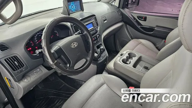 Hyundai Starex 2016 thumb 7
