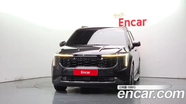 Kia Carnival 2024 thumb 2