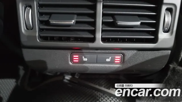 Land Rover Range Rover Evoque 2019 thumb 12