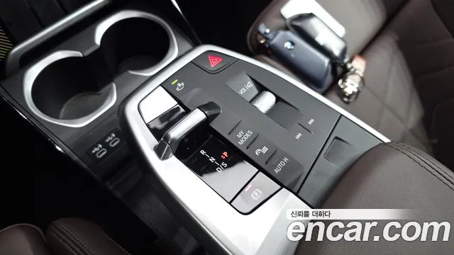 BMW X1 2023 thumb 9