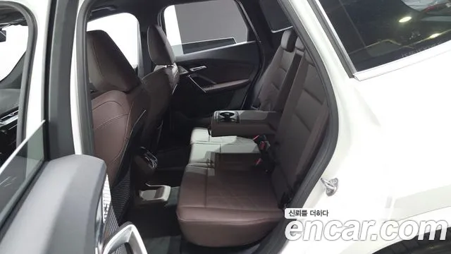BMW X1 2023 thumb 12