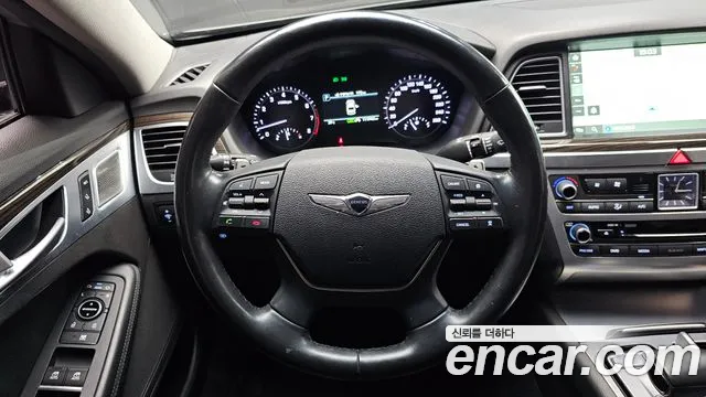 Genesis G80 2017 thumb 12