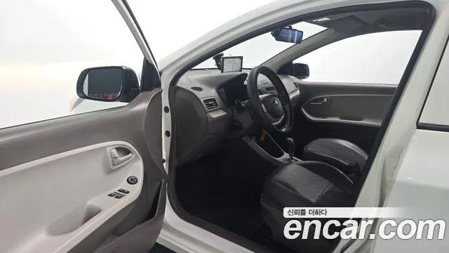 Kia Morning 2014 thumb 10