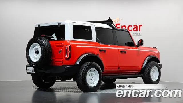 Ford Bronco 2023 thumb 2