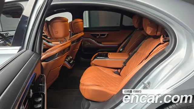 Mercedes-Benz S-Класс 2025 thumb 12