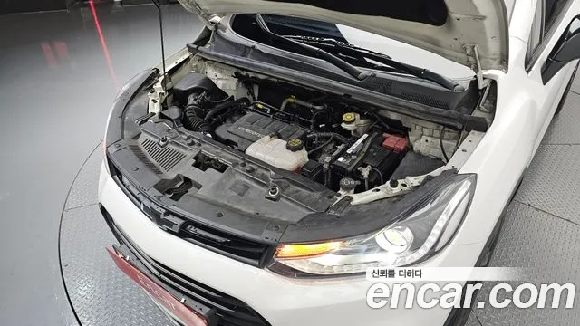 ChevroletGMDaewoo Tracker 2019 thumb 6