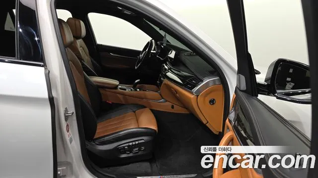 BMW X6 2016 thumb 11