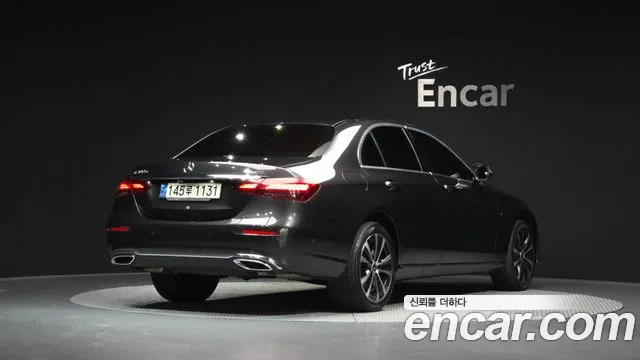 Mercedes-Benz E-Класс 2021 thumb 2