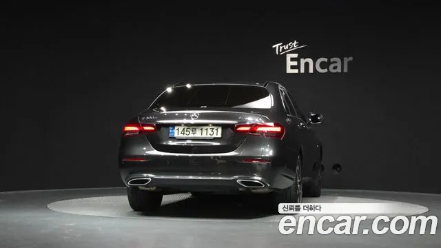Mercedes-Benz E-Класс 2021 thumb 4