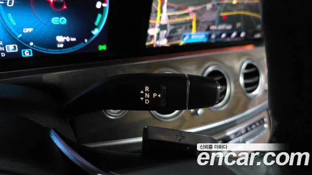 Mercedes-Benz E-Класс 2021 thumb 9