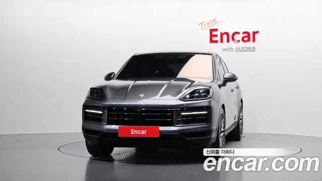 Porsche Cayenne 2025 thumb 3