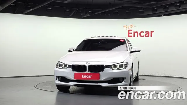 BMW 3-Series 2015 thumb 3