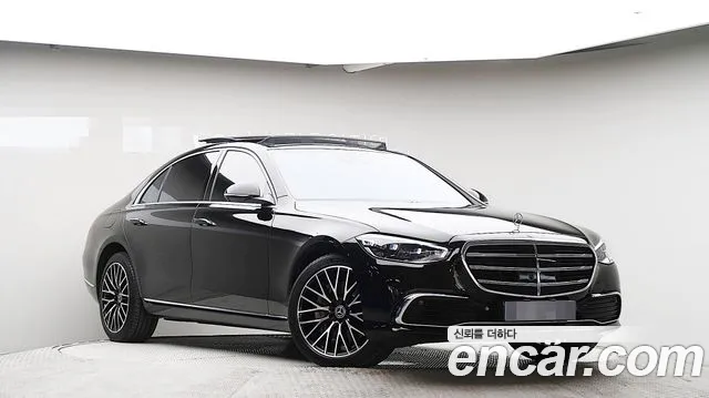 Mercedes-Benz S-Класс 2022 thumb 3