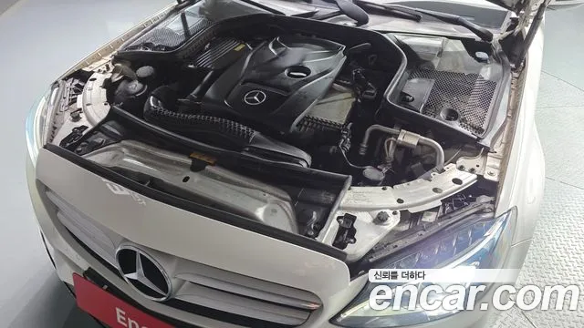 Mercedes-Benz C-Класс 2017 thumb 6