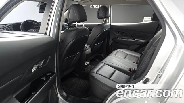 KG_Mobility_Ssangyong KORANDO 2020 thumb 11