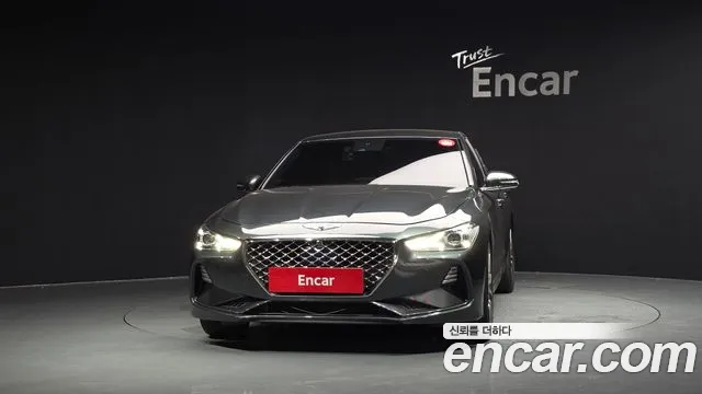 Genesis G70 2018 thumb 3