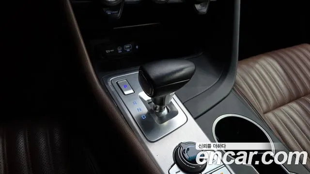 Genesis G70 2018 thumb 9