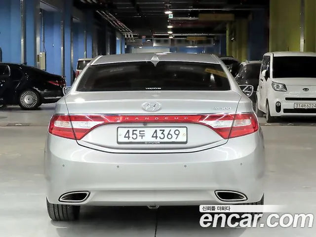 Hyundai Grandeur 2012 thumb 3