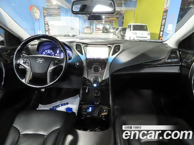 Hyundai Grandeur 2012 thumb 5