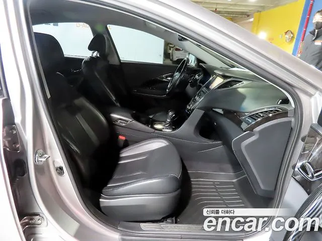 Hyundai Grandeur 2012 thumb 8