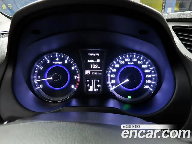 Hyundai Grandeur 2012 thumb 9