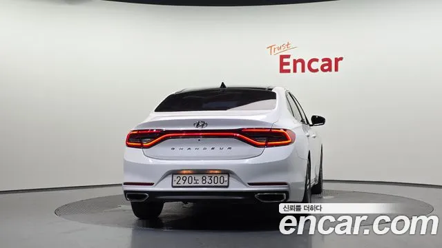 Hyundai Grandeur 2017 thumb 4
