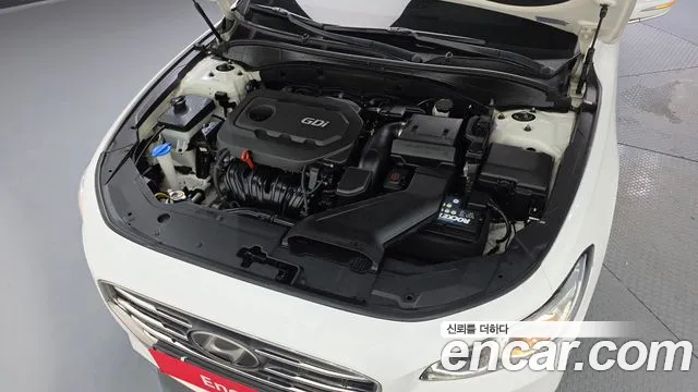 Hyundai Grandeur 2017 thumb 6