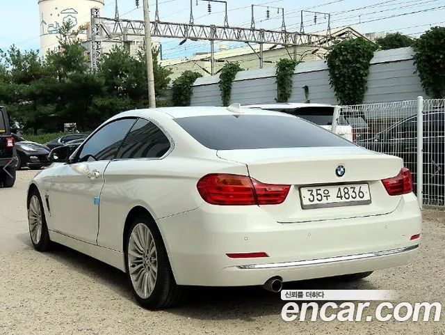 BMW 4-Series 2014 thumb 3