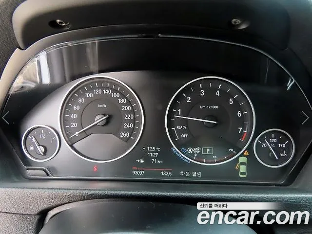 BMW 4-Series 2014 thumb 9