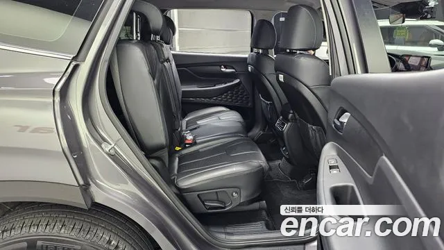 Hyundai Santa Fe 2020 thumb 12