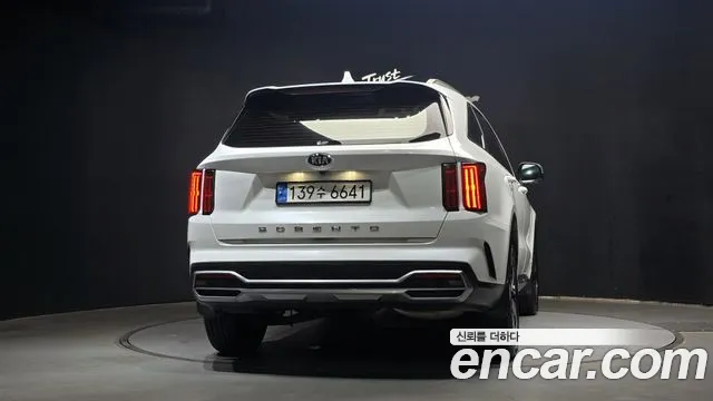 Kia Sorento 2020 thumb 4