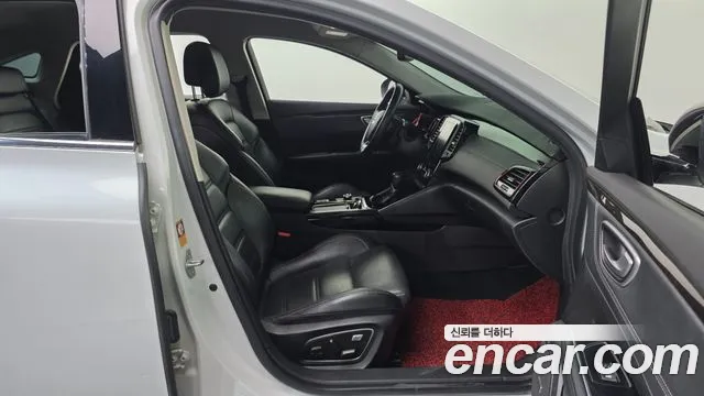 Renault-KoreaSamsung Megane 2016 thumb 10