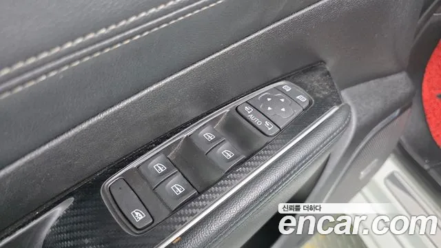 Renault-KoreaSamsung Megane 2016 thumb 12