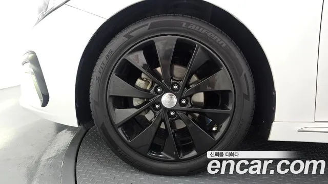 Kia K5 2018 thumb 5