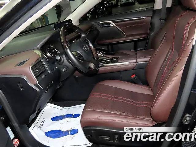 Lexus RX 2022 thumb 9