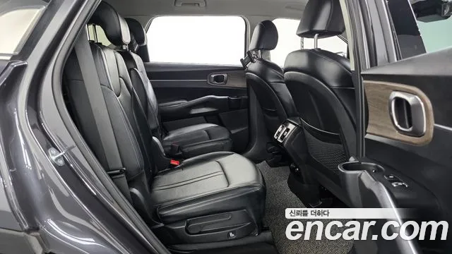 Kia Sorento 2023 thumb 11