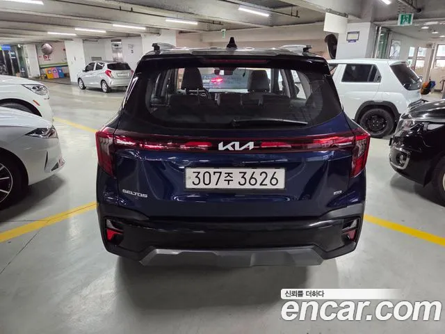 Kia Seltos 2023 thumb 4