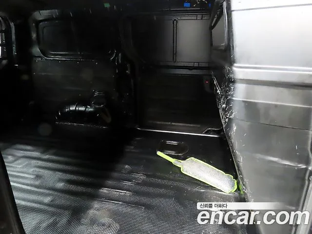 Hyundai Starex 2015 thumb 9