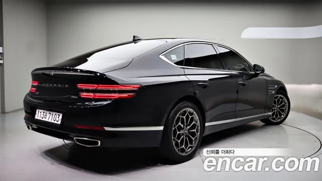 Genesis G80 2021 thumb 2