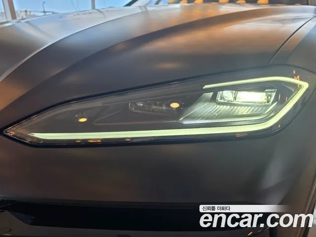 Lamborghini Urus 2026 thumb 8