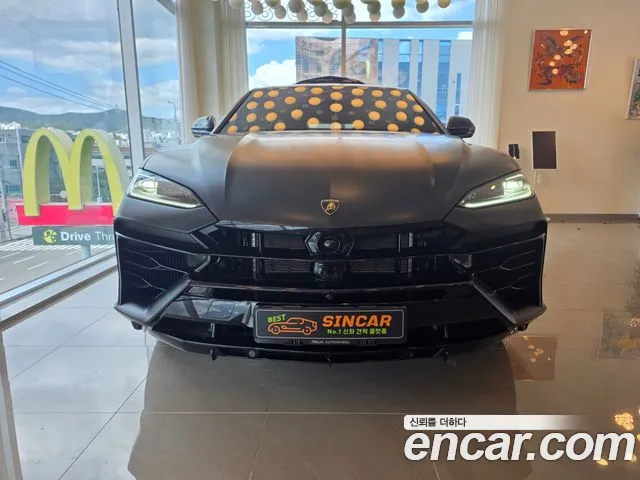 Lamborghini Urus 2026 thumb 11