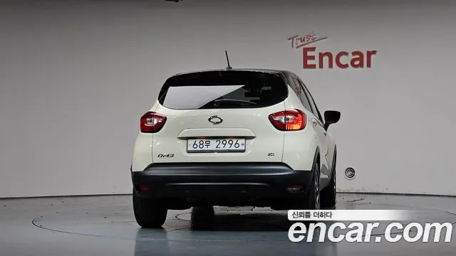 Renault-KoreaSamsung Captur 2014 thumb 3