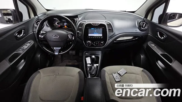 Renault-KoreaSamsung Captur 2014 thumb 6