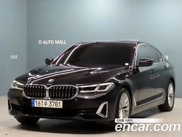 BMW 5-Series 2021 thumb 12