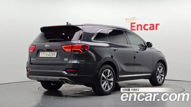 Kia Sorento 2018 thumb 2